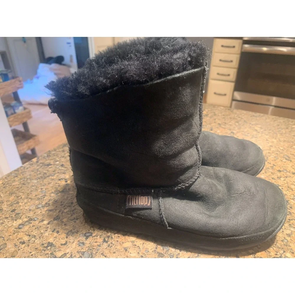 womens black Fitflop boots‎ size 4